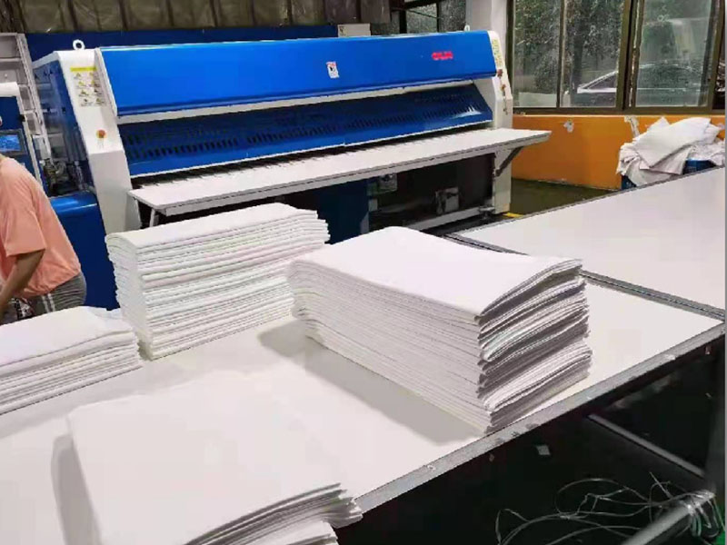 连云港高速熨烫机-01